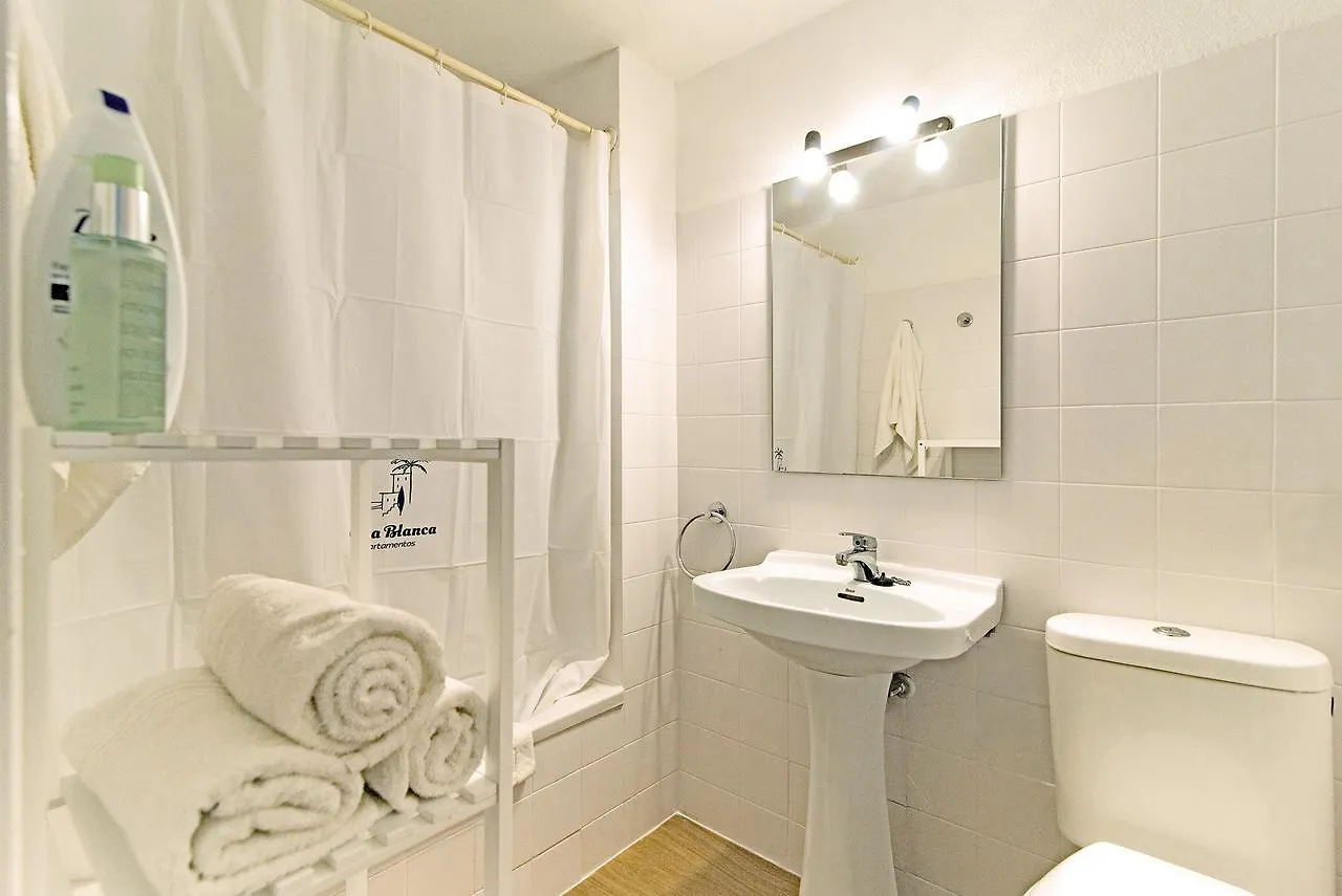 Apartamentos Cala Blanca Κάλα Μπλάνκα Ισπανία